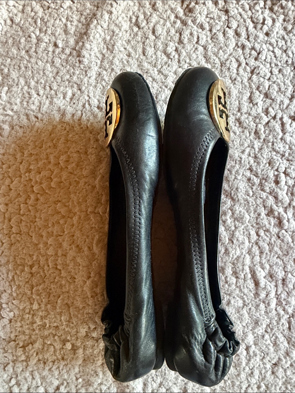 Tory Burch Black Leather Ballet Flats with Gold Logo Emblem - Picture 4 of 6